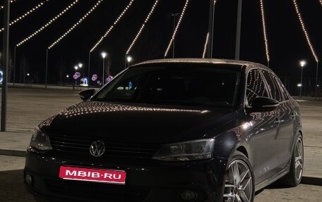 Volkswagen Jetta VI, 2012 год, 1 550 000 рублей, 1 фотография