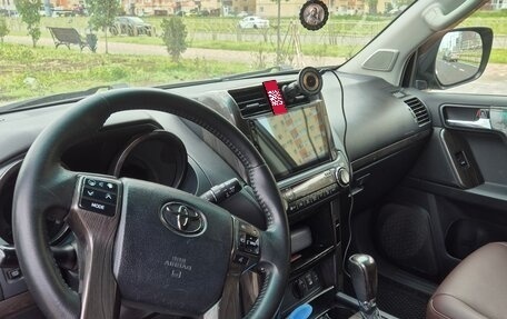 Toyota Land Cruiser Prado 150 рестайлинг 2, 2012 год, 3 800 000 рублей, 1 фотография
