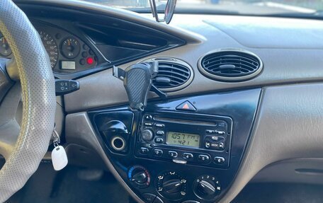 Ford Focus IV, 2000 год, 420 000 рублей, 3 фотография