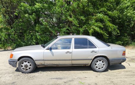 Mercedes-Benz W124, 1988 год, 170 000 рублей, 3 фотография