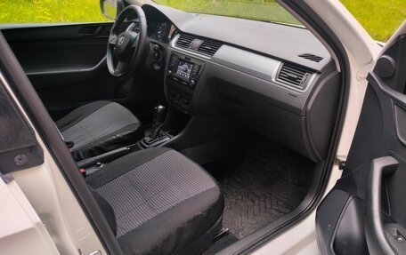 Skoda Rapid I, 2015 год, 695 000 рублей, 7 фотография