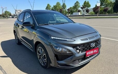 Hyundai Kona I, 2021 год, 1 650 000 рублей, 2 фотография