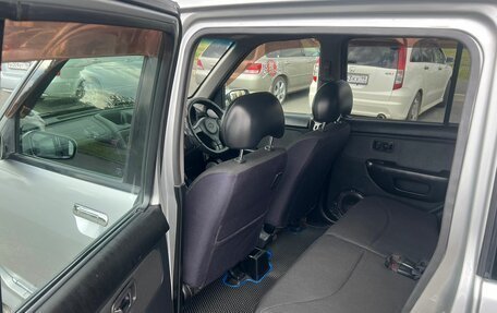Nissan Cube II, 2001 год, 339 000 рублей, 11 фотография