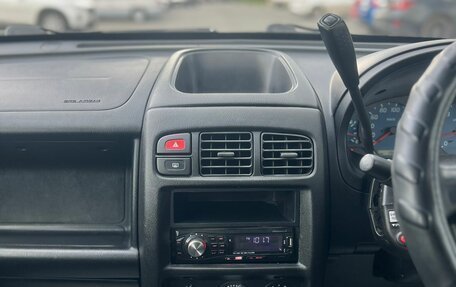 Nissan Cube II, 2001 год, 339 000 рублей, 20 фотография