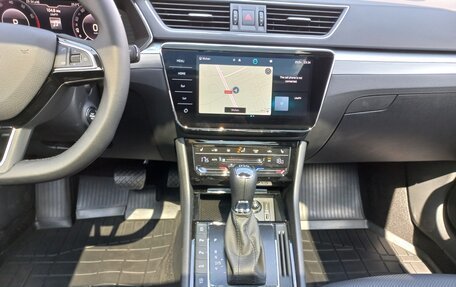 Skoda Superb III рестайлинг, 2025 год, 4 200 000 рублей, 15 фотография
