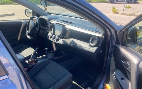 Toyota RAV4, 2013 год, 1 900 000 рублей, 8 фотография