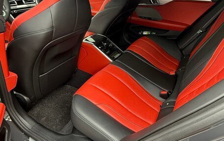 BMW 8 серия, 2021 год, 8 550 000 рублей, 13 фотография