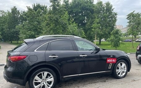 Infiniti FX II, 2013 год, 2 250 000 рублей, 3 фотография