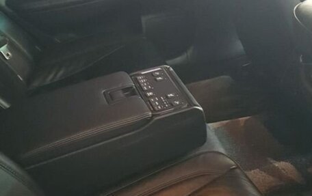 Toyota Crown Majesta, 2005 год, 1 750 000 рублей, 6 фотография