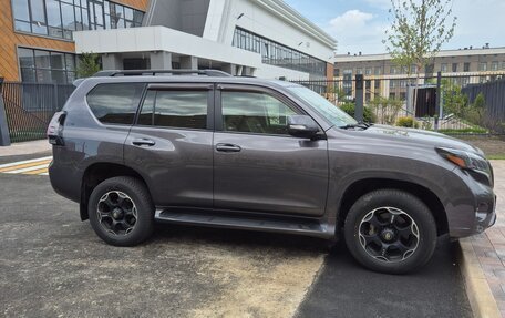 Toyota Land Cruiser Prado 150 рестайлинг 2, 2012 год, 3 800 000 рублей, 5 фотография