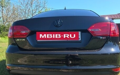 Volkswagen Jetta VI, 2012 год, 1 550 000 рублей, 10 фотография