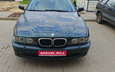BMW 5 серия, 2001 год, 650 000 рублей, 3 фотография