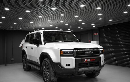 Toyota Land Cruiser Prado, 2024 год, 9 390 000 рублей, 7 фотография