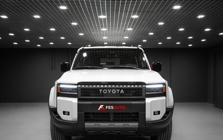 Toyota Land Cruiser Prado, 2024 год, 9 390 000 рублей, 8 фотография