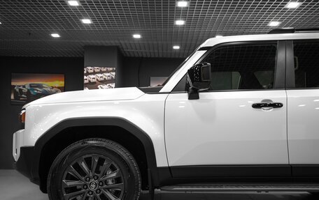 Toyota Land Cruiser Prado, 2024 год, 9 390 000 рублей, 9 фотография