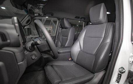 Toyota Land Cruiser Prado, 2024 год, 9 390 000 рублей, 22 фотография