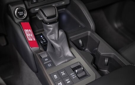 Toyota Land Cruiser Prado, 2024 год, 9 390 000 рублей, 33 фотография