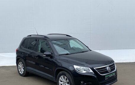 Volkswagen Tiguan I, 2009 год, 680 000 рублей, 3 фотография