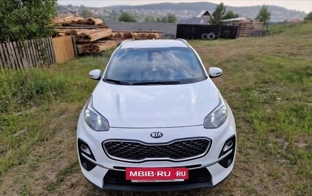 KIA Sportage IV рестайлинг, 2020 год, 2 500 000 рублей, 2 фотография