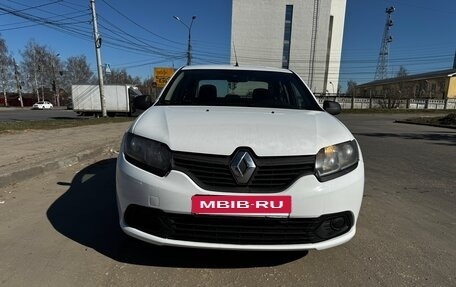 Renault Logan II, 2017 год, 400 000 рублей, 5 фотография