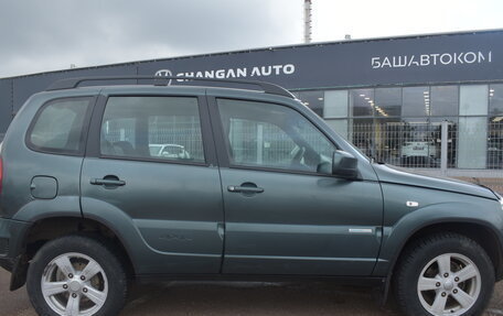 Chevrolet Niva I рестайлинг, 2015 год, 650 000 рублей, 7 фотография
