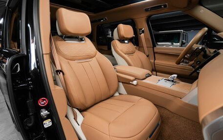 Land Rover Range Rover IV рестайлинг, 2023 год, 35 700 000 рублей, 26 фотография