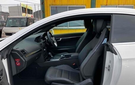 Mercedes-Benz E-Класс, 2013 год, 1 600 000 рублей, 23 фотография