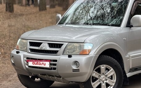 Mitsubishi Pajero III рестайлинг, 2003 год, 885 000 рублей, 3 фотография