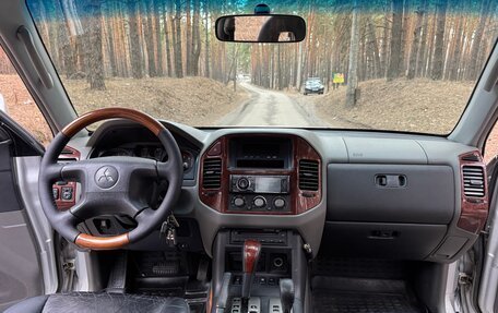 Mitsubishi Pajero III рестайлинг, 2003 год, 885 000 рублей, 28 фотография