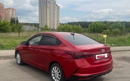 Hyundai Solaris II рестайлинг, 2021 год, 1 550 000 рублей, 5 фотография