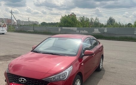 Hyundai Solaris II рестайлинг, 2021 год, 1 550 000 рублей, 3 фотография