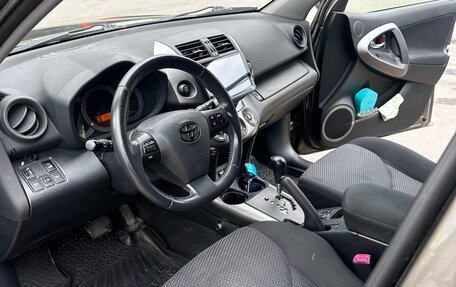 Toyota RAV4, 2011 год, 1 350 000 рублей, 6 фотография