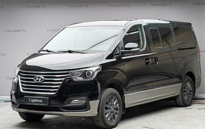 Hyundai Grand Starex Grand Starex I рестайлинг 2, 2019 год, 3 949 000 рублей, 1 фотография