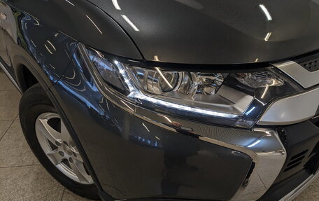 Mitsubishi Outlander III рестайлинг 3, 2020 год, 2 150 000 рублей, 28 фотография