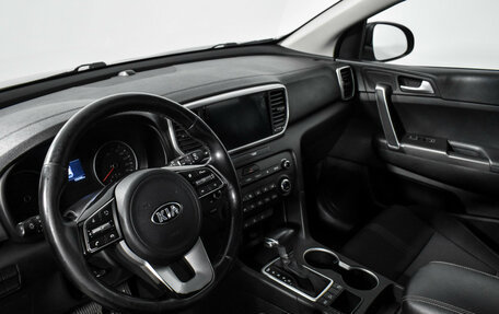 KIA Sportage IV рестайлинг, 2021 год, 1 890 000 рублей, 9 фотография