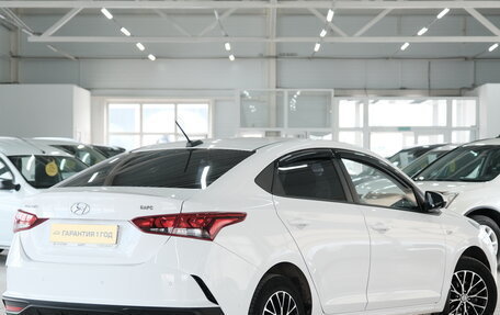 Hyundai Solaris II рестайлинг, 2021 год, 1 739 000 рублей, 7 фотография