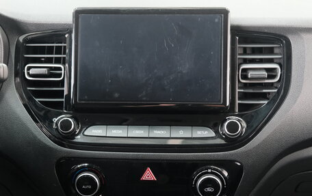 Hyundai Solaris II рестайлинг, 2021 год, 1 739 000 рублей, 18 фотография