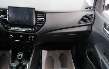 Hyundai Solaris II рестайлинг, 2021 год, 1 739 000 рублей, 20 фотография