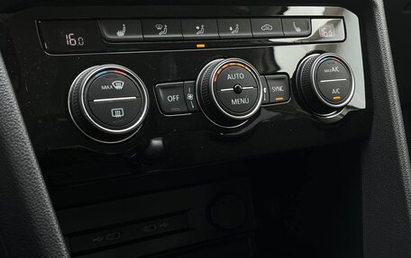 Volkswagen Taos, 2022 год, 2 495 000 рублей, 21 фотография