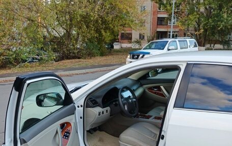 Toyota Camry, 2008 год, 1 250 000 рублей, 2 фотография