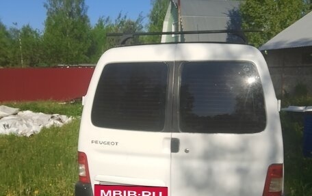 Peugeot Partner II рестайлинг 2, 2010 год, 250 000 рублей, 3 фотография