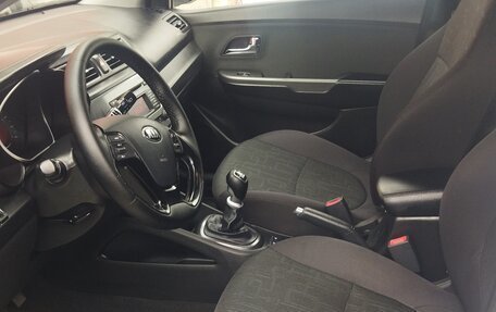 KIA Rio III рестайлинг, 2015 год, 950 000 рублей, 2 фотография