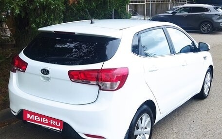 KIA Rio III рестайлинг, 2015 год, 950 000 рублей, 8 фотография