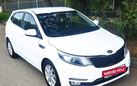 KIA Rio III рестайлинг, 2015 год, 950 000 рублей, 3 фотография