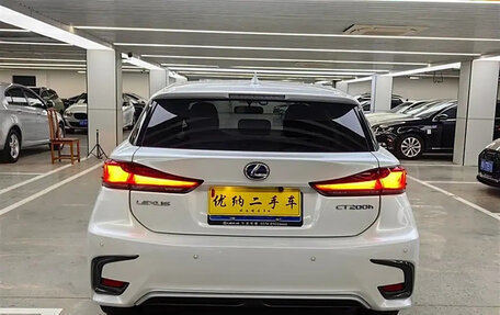 Lexus CT I рестайлинг, 2021 год, 2 100 000 рублей, 19 фотография