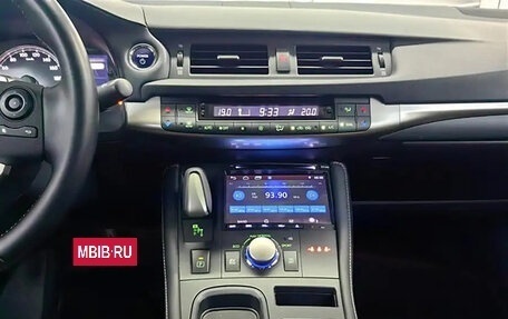 Lexus CT I рестайлинг, 2021 год, 2 100 000 рублей, 9 фотография