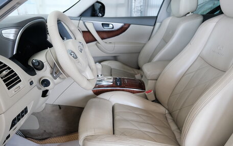 Infiniti FX II, 2011 год, 2 179 000 рублей, 8 фотография