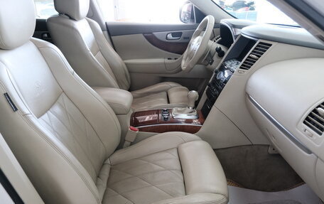 Infiniti FX II, 2011 год, 2 179 000 рублей, 27 фотография