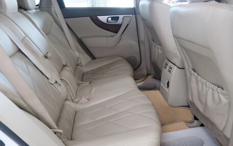 Infiniti FX II, 2011 год, 2 179 000 рублей, 30 фотография