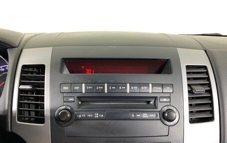 Mitsubishi Outlander III рестайлинг 3, 2011 год, 1 099 000 рублей, 15 фотография